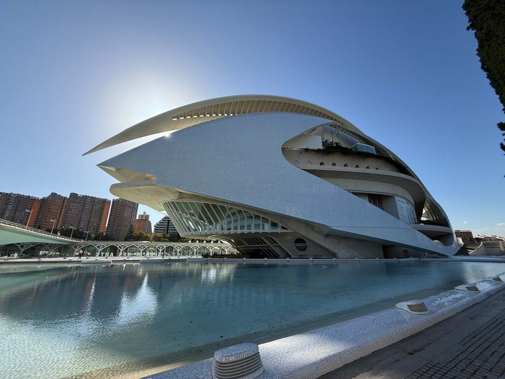 Valencia, Ciaudad de las Artes y de las Ciencias, adventures of a golfnomad
