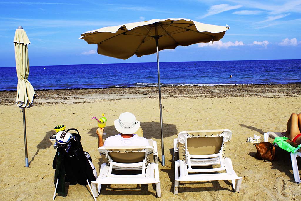 golfnomad on the beach