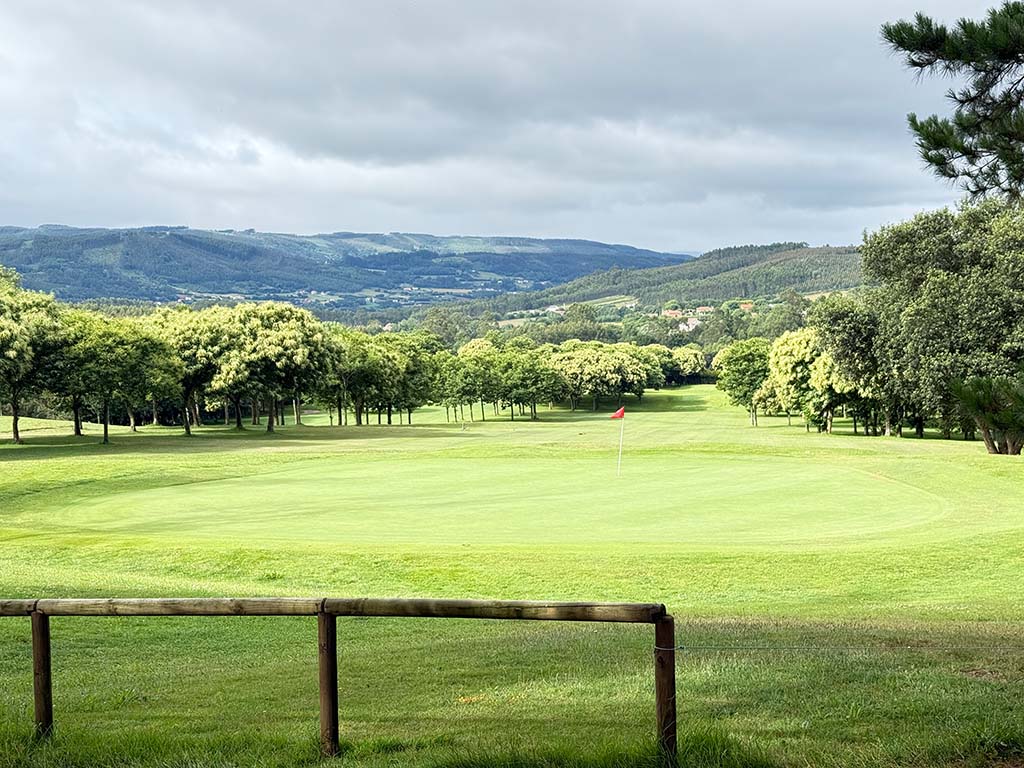 Golf Hercules, Galicia, Spain for the book adventures of a Golfnomad in Spain