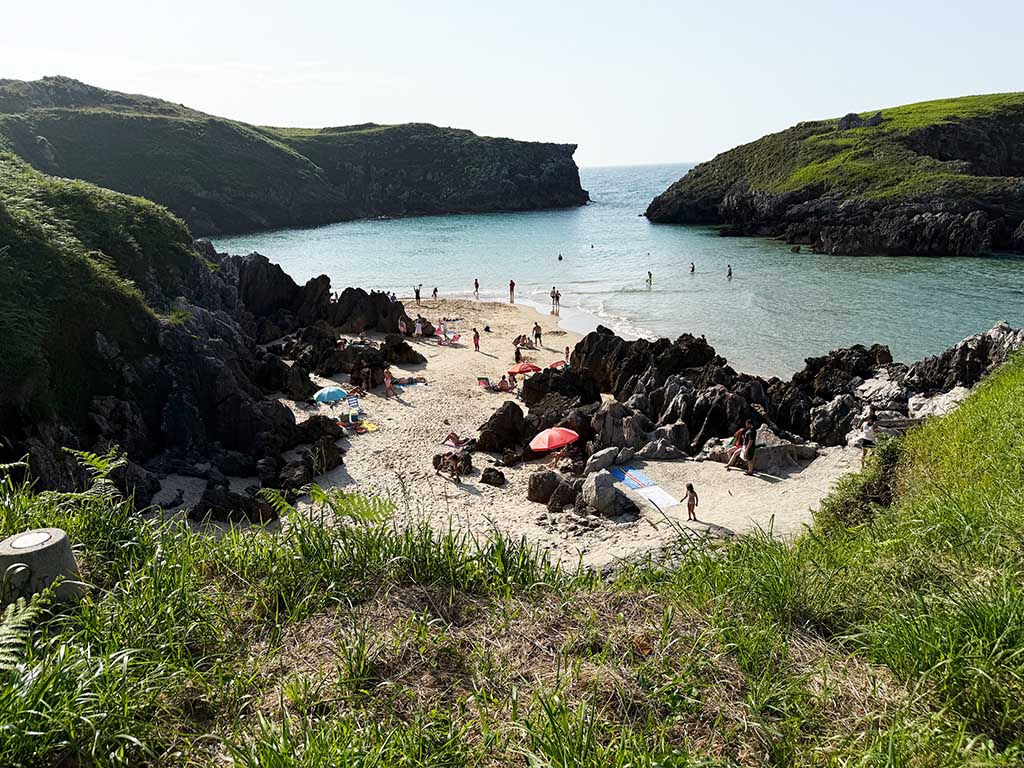 Beach close to golf de Llanes for adventures of a golfnomad
